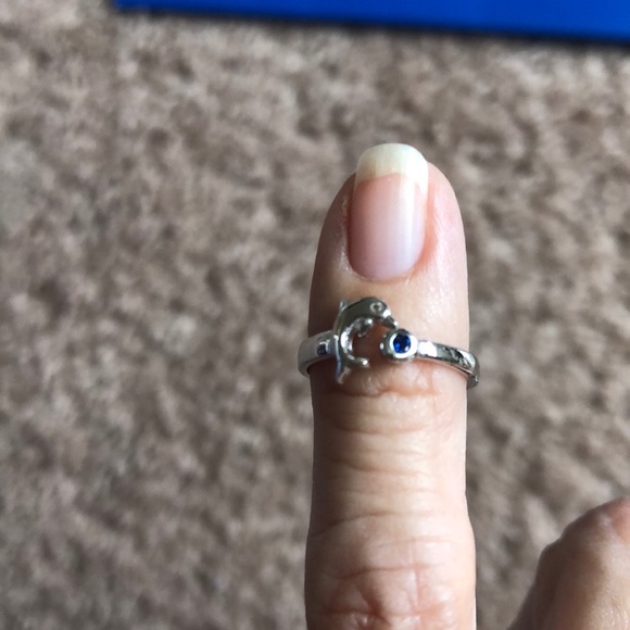 Silver Toe Ring with CZ Dolphin - Picture 2 of 5